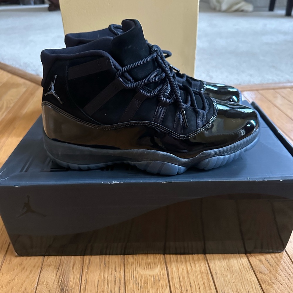 Jordan 11 Size 8.5